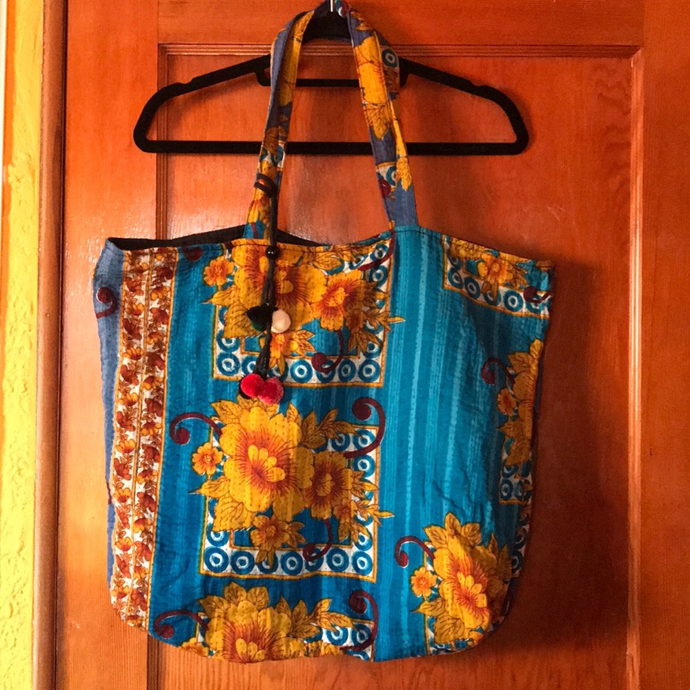 WORLD MARKET PURSE
